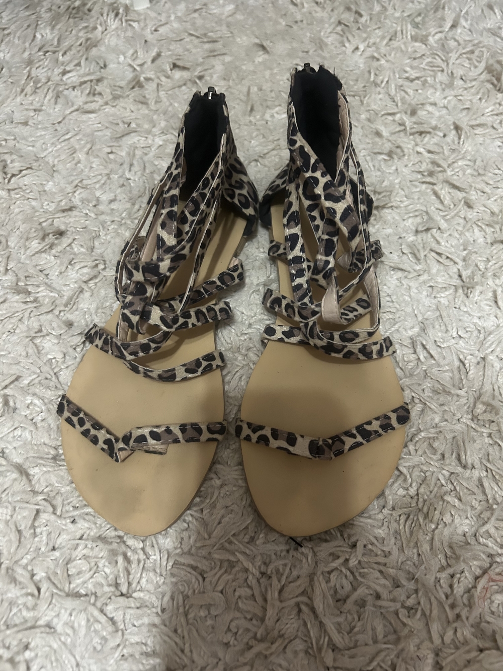 Leopard Print Lace-Up Flat Sandals - Beige/Black